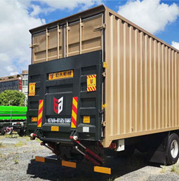 货车尾板 货车尾板