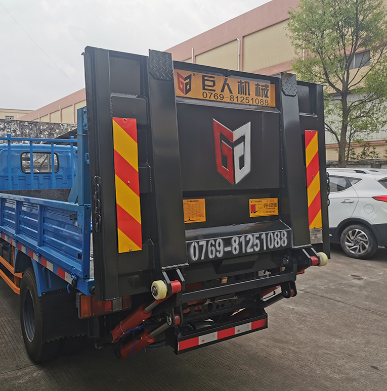 4m2 light truck tail plate